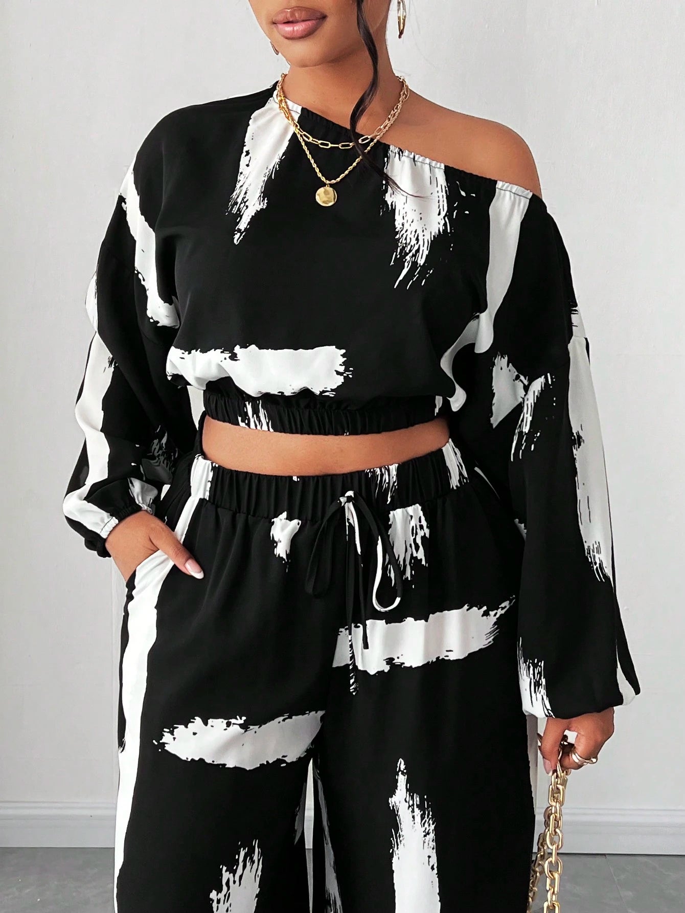 Livkurva ™ | Damset 2-delad