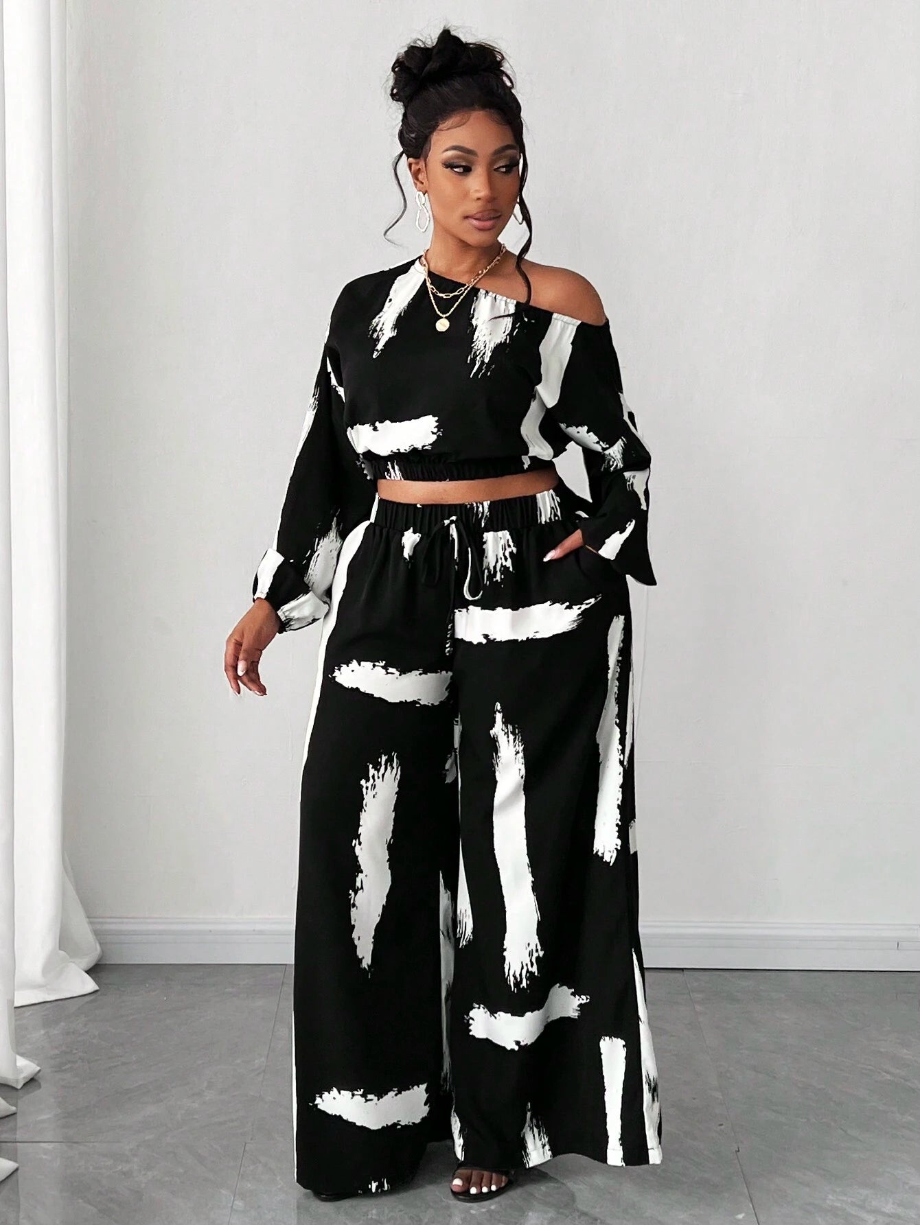 Livkurva ™ | Damset 2-delad