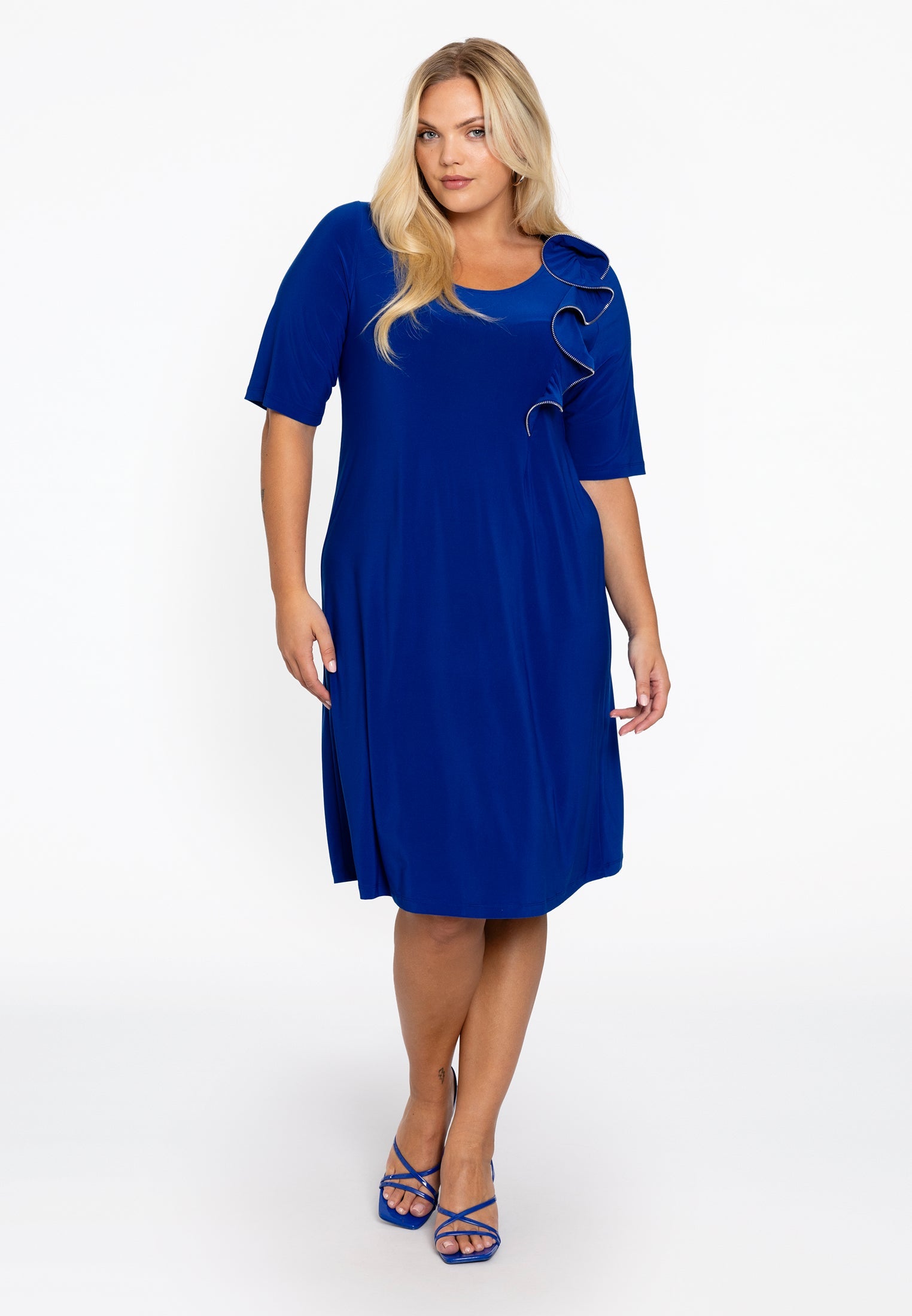 Livkurva ™ | Himmelblå Klänning