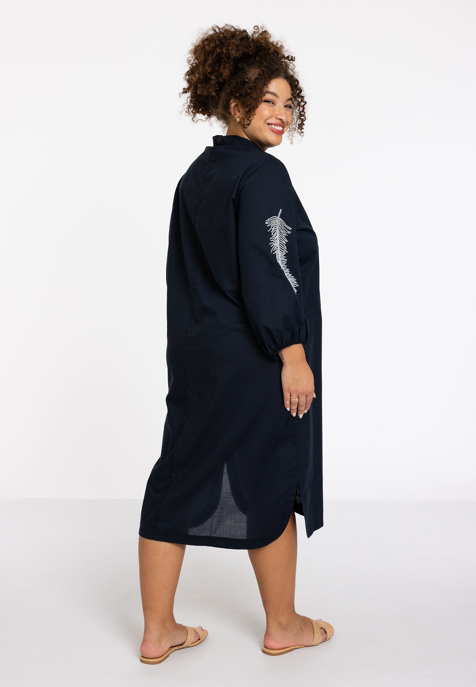 Livkurva ™ | Lång Mörkblå Bomullsblus