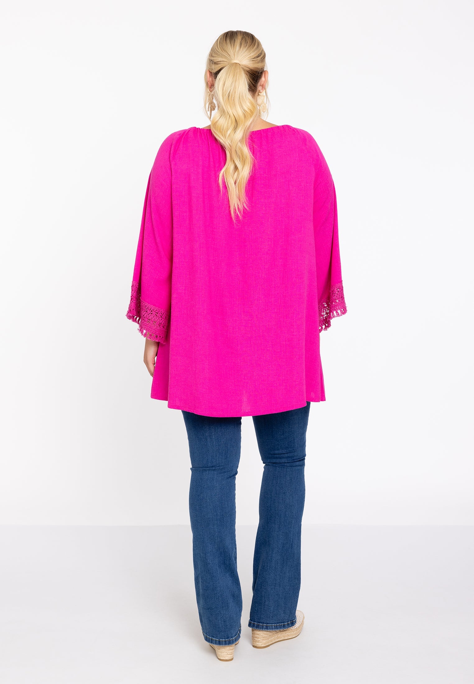 Livkurva ™ | Fuchsia Blus med Vida Ärmar