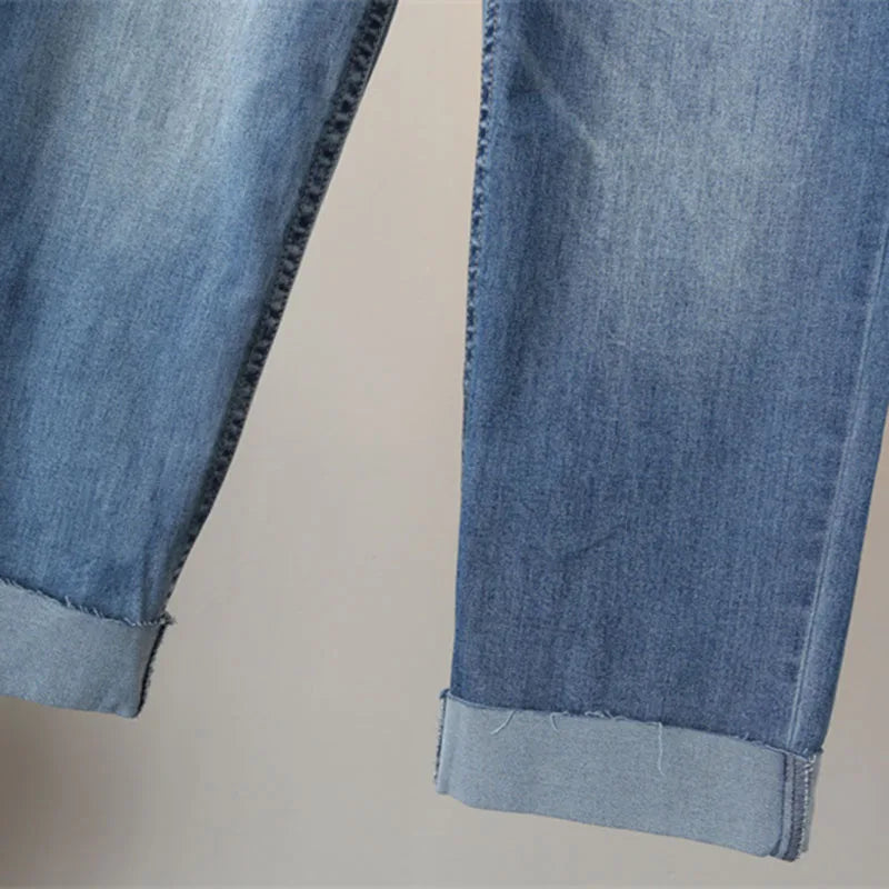 Livkurva ™ | Somriga Baggy Designjeans upp till storlek 60
